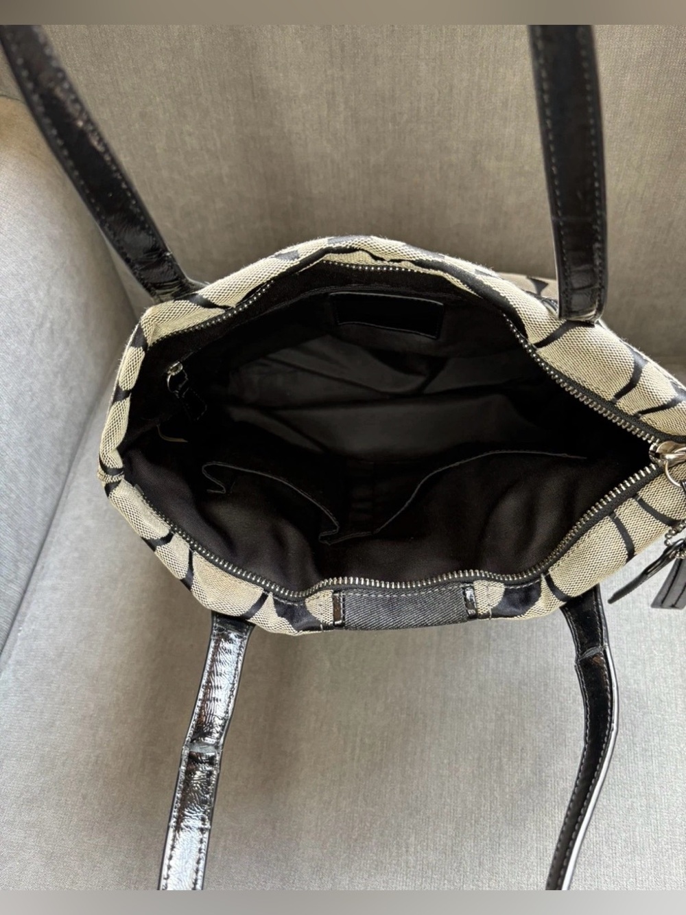 Coach F25771 Signature Stripe Tote Black/Khaki Patent Leather Trim Shoulder Bag - Picture 15 of 16
